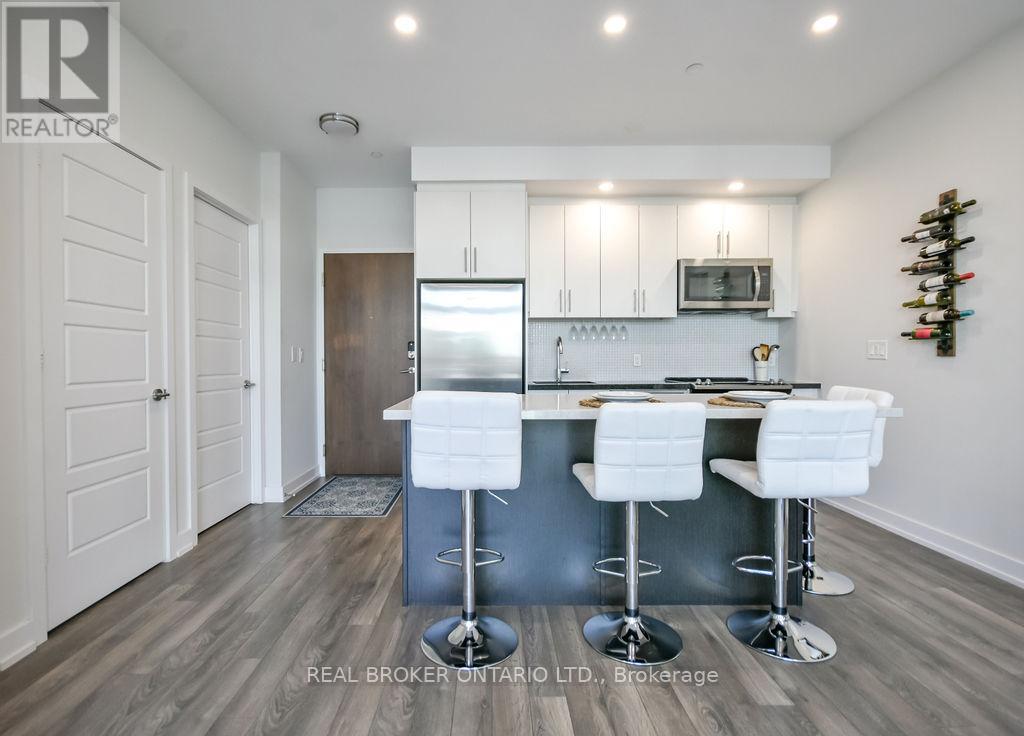 333 Sea Ray Avenue, Innisfil, Ontario  L9S 0M3 - Photo 4 - N12978544