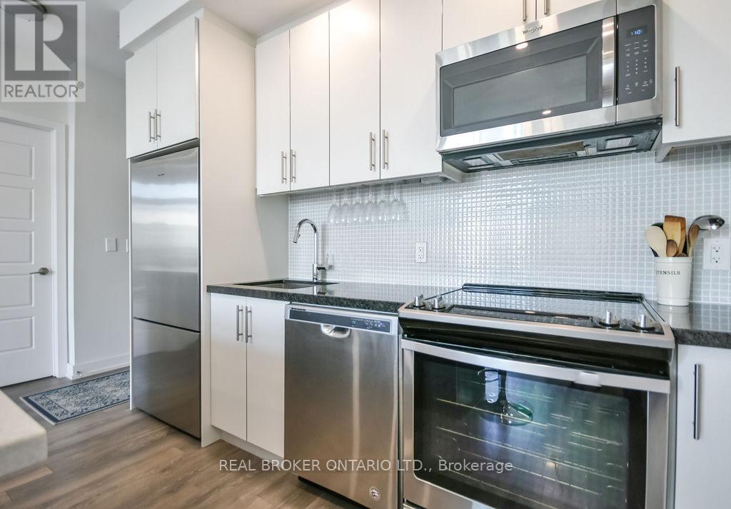 333 Sea Ray Avenue, Innisfil, Ontario  L9S 0M3 - Photo 8 - N12978544