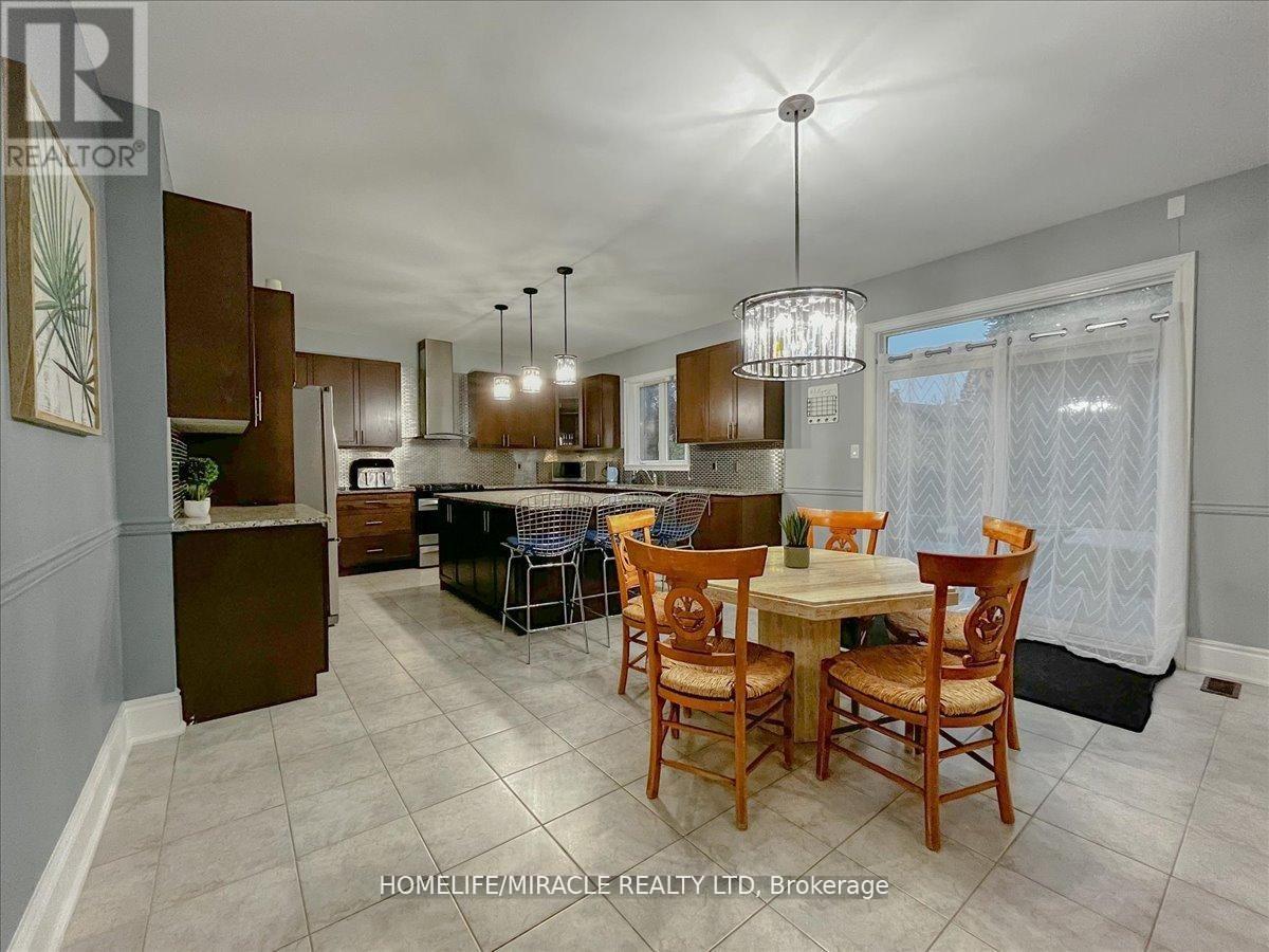 7 Riley Street, Innisfil (Cookstown), Ontario  L0L 1L0 - Photo 13 - N12978594