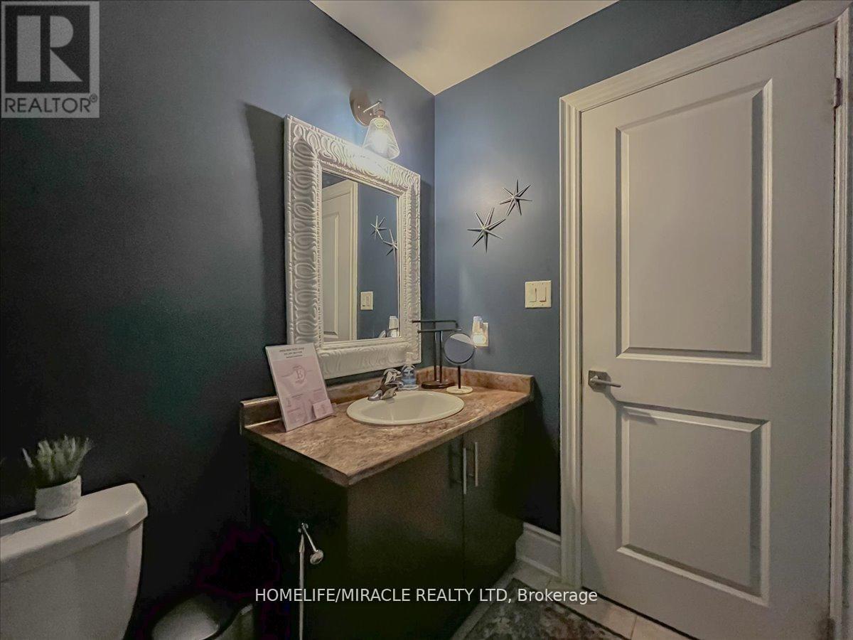 7 Riley Street, Innisfil (Cookstown), Ontario  L0L 1L0 - Photo 18 - N12978594