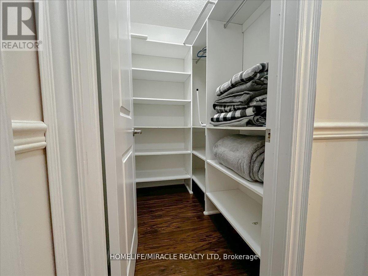 7 Riley Street, Innisfil (Cookstown), Ontario  L0L 1L0 - Photo 28 - N12978594