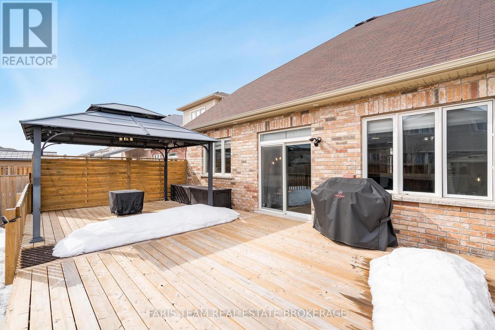 461 Greenwood Drive, Essa, Ontario  L3W 0R4 - Photo 36 - N12978606