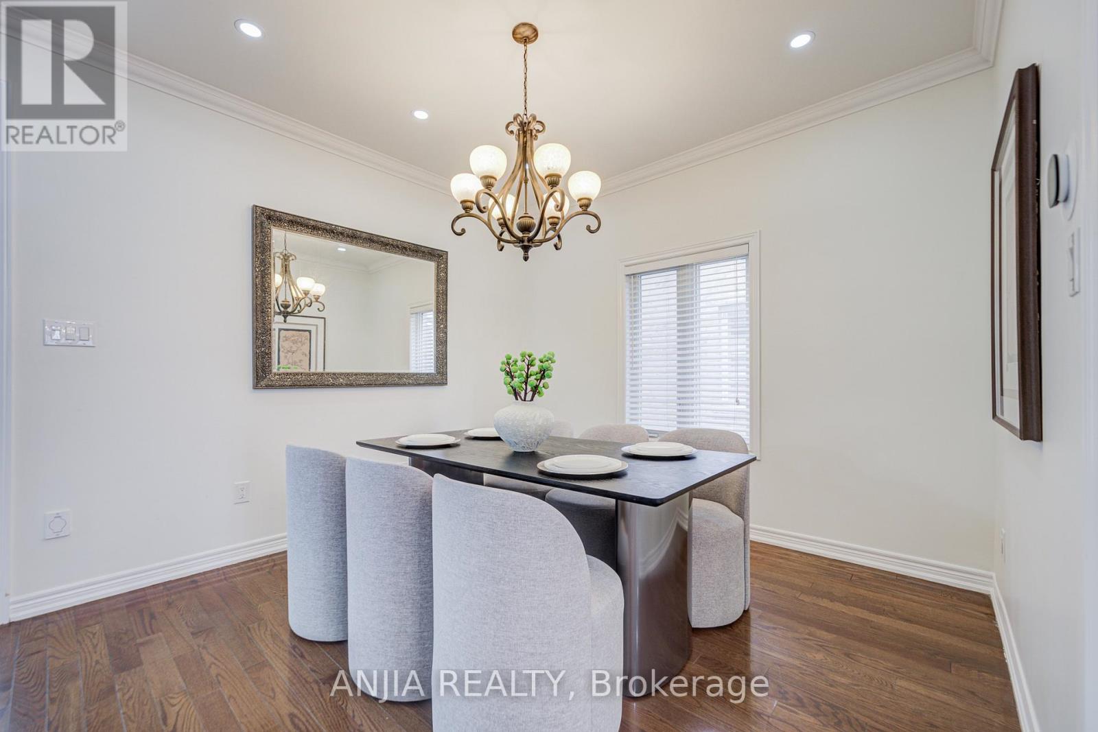 409 Williamson Road, Markham, Ontario  L6E 0K4 - Photo 8 - N12978612