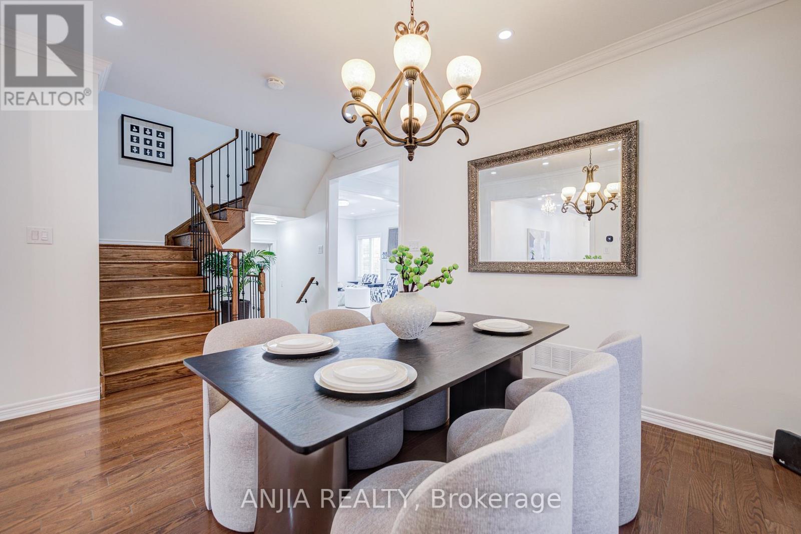 409 Williamson Road, Markham, Ontario  L6E 0K4 - Photo 9 - N12978612