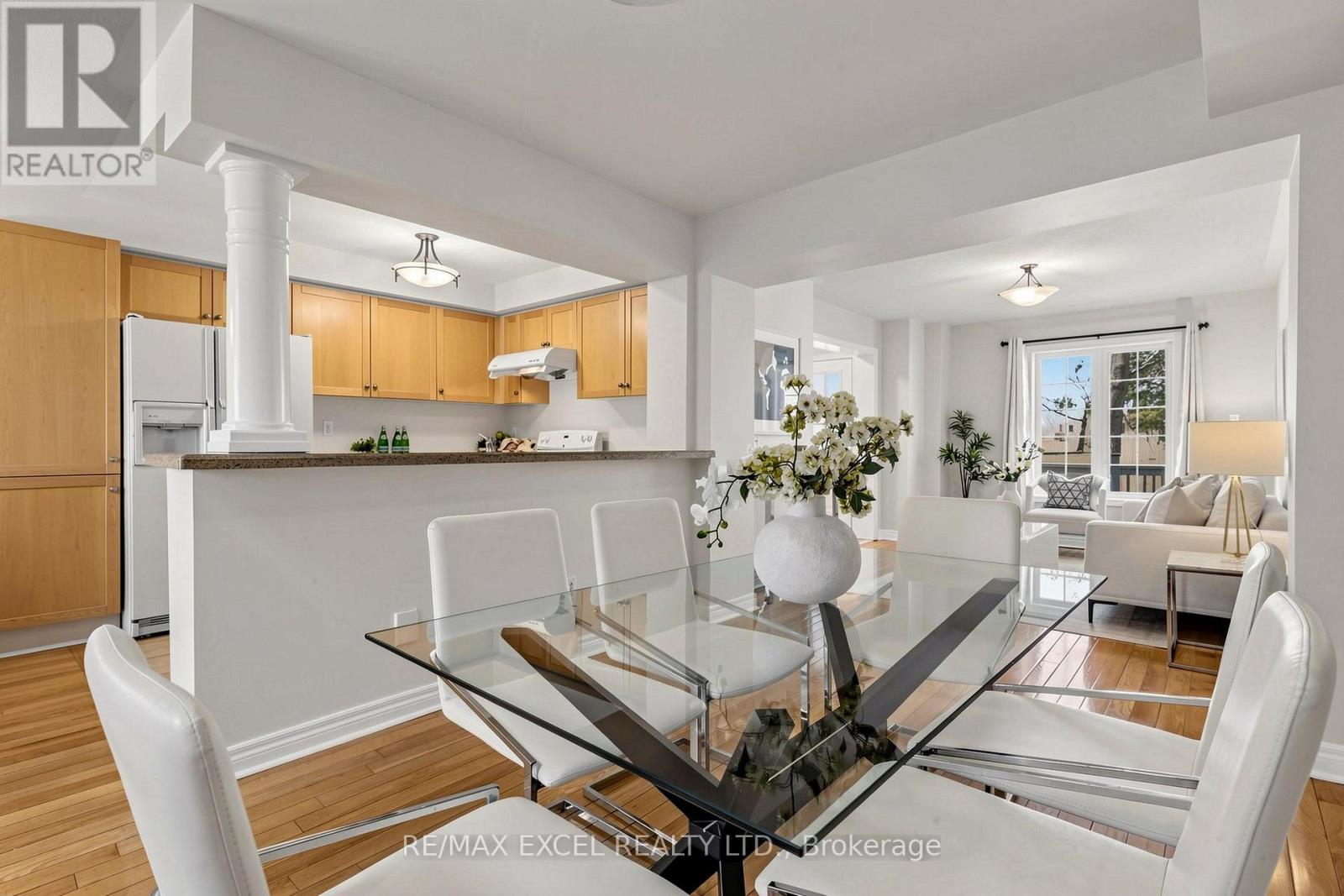 523 Bur Oak Avenue, Markham, Ontario  L6C 2S5 - Photo 15 - N12978630