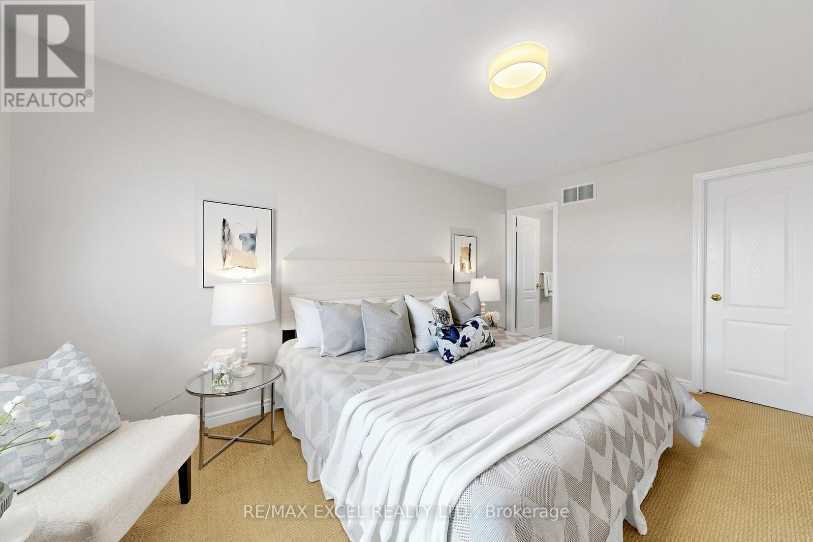 523 Bur Oak Avenue, Markham, Ontario  L6C 2S5 - Photo 25 - N12978630