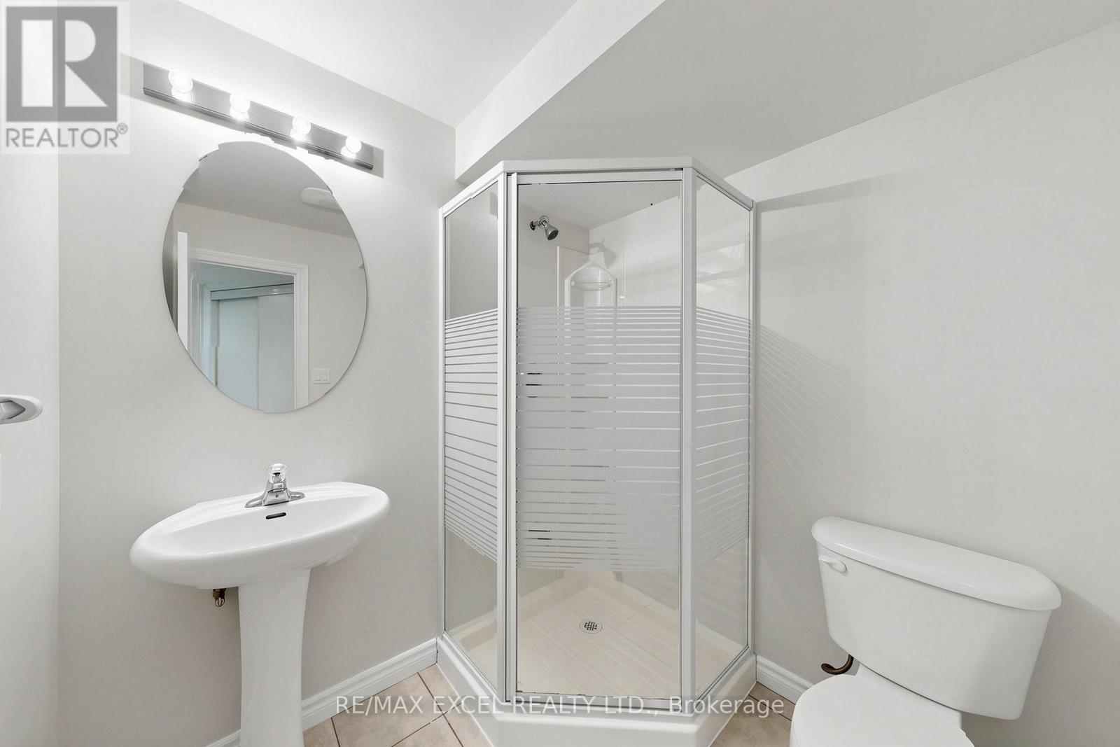 523 Bur Oak Avenue, Markham, Ontario  L6C 2S5 - Photo 39 - N12978630