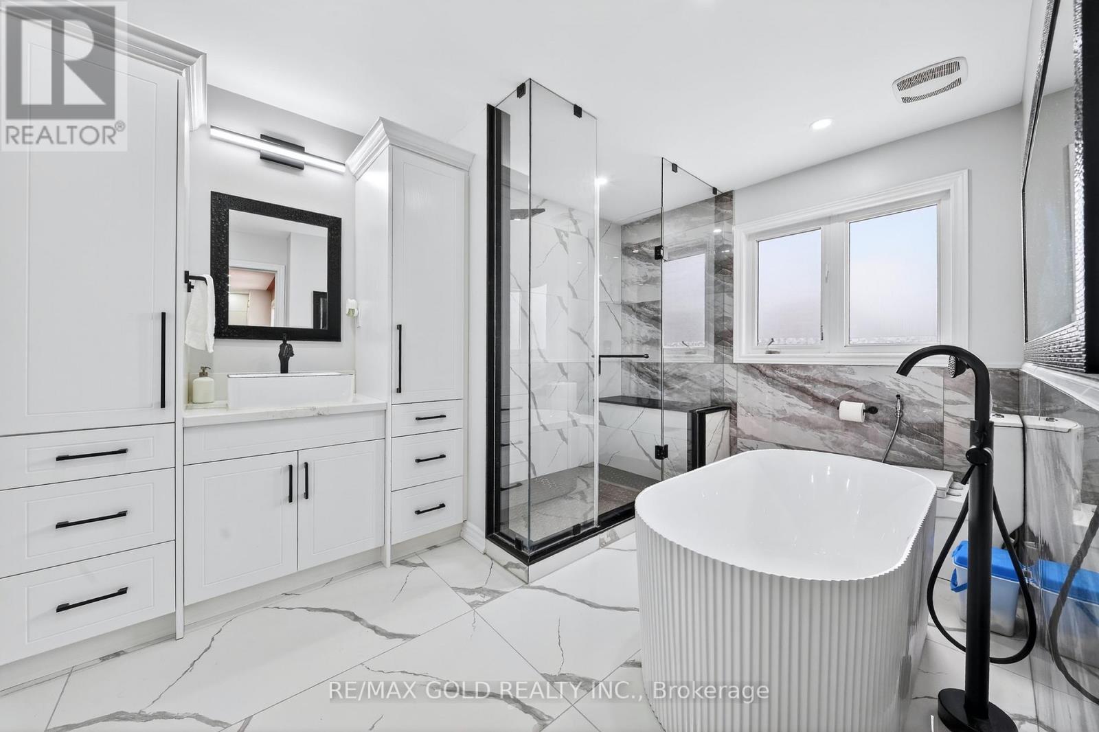 161 Shephard Avenue, New Tecumseth, Ontario  L9R 0J9 - Photo 24 - N12978642