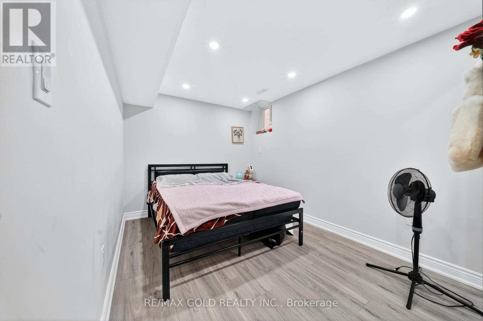 161 Shephard Avenue, New Tecumseth, Ontario  L9R 0J9 - Photo 40 - N12978642