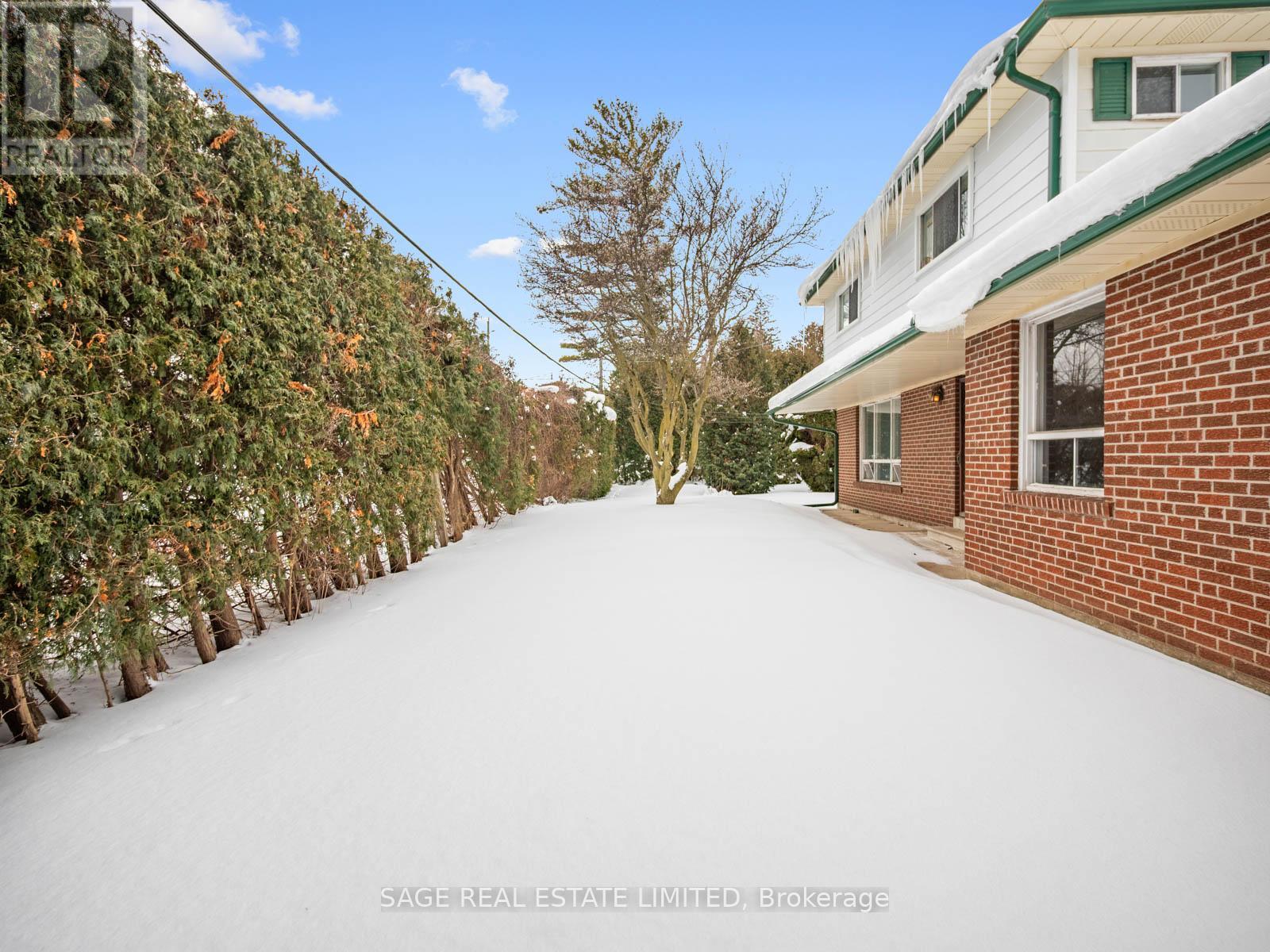 2 Johnson Street, Markham, Ontario  L3T 2N7 - Photo 9 - N12978752