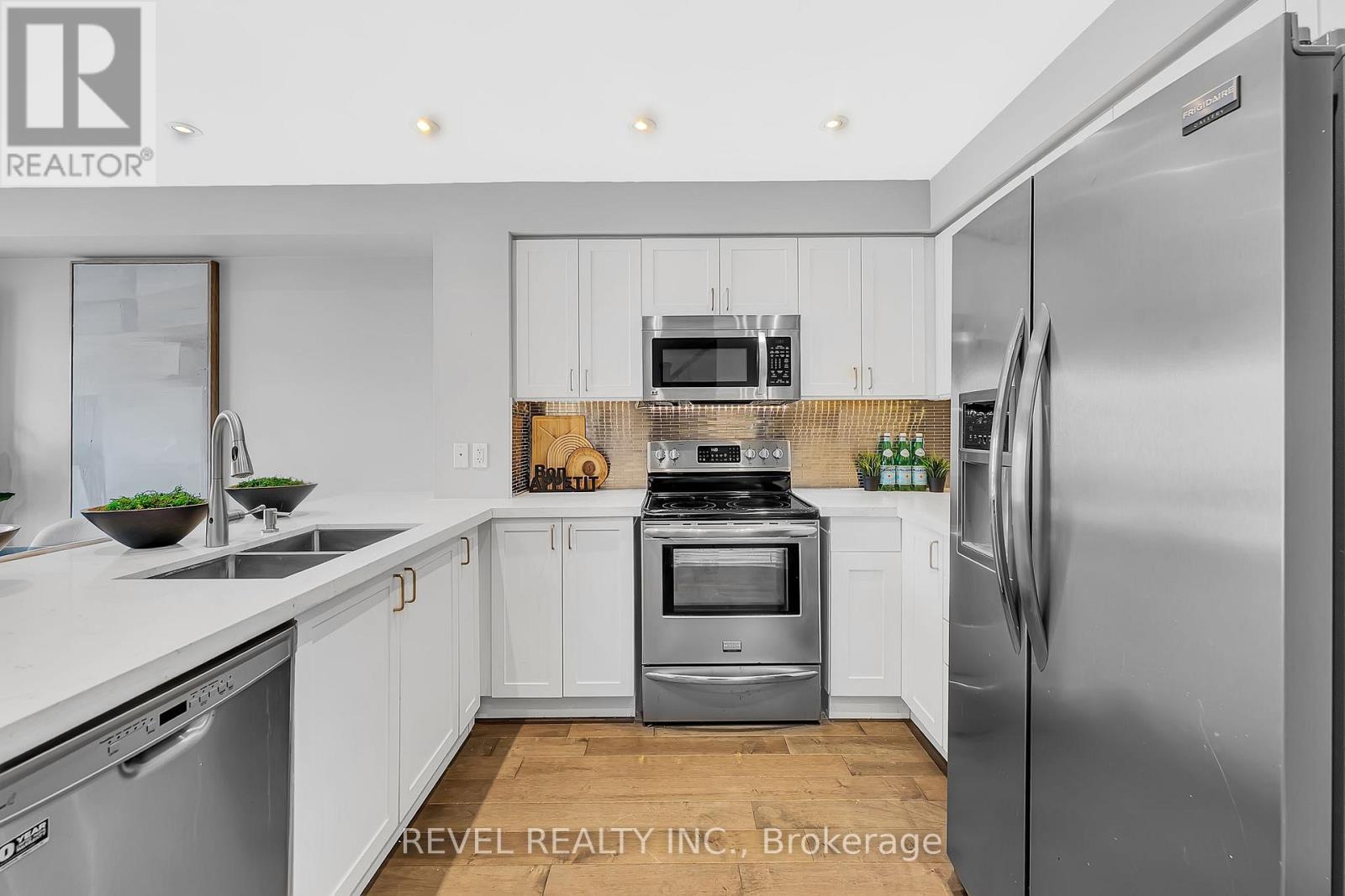 39 Martinworth Lane, Ajax, Ontario  L1Z 0L1 - Photo 14 - E12976578