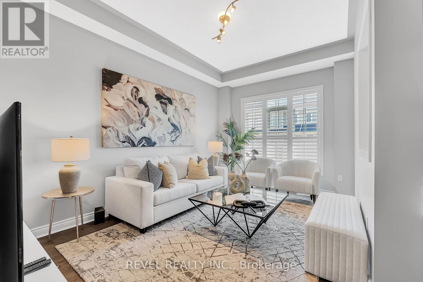 39 Martinworth Lane, Ajax, Ontario  L1Z 0L1 - Photo 8 - E12976578