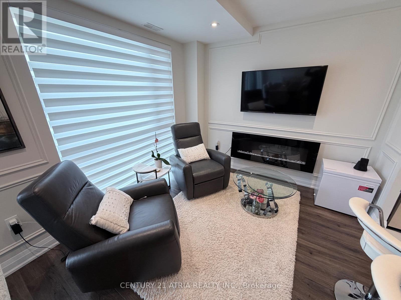 A203 - 5309 Highway 7 Road, Vaughan, Ontario  L4L 0J1 - Photo 7 - N12970676