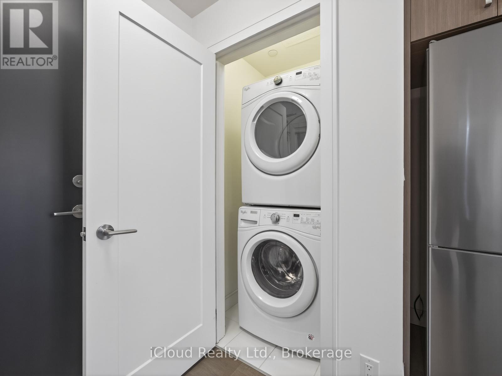 354 - 1575 Lakeshore Road W, Mississauga, Ontario  L5J 0B1 - Photo 25 - W12977916