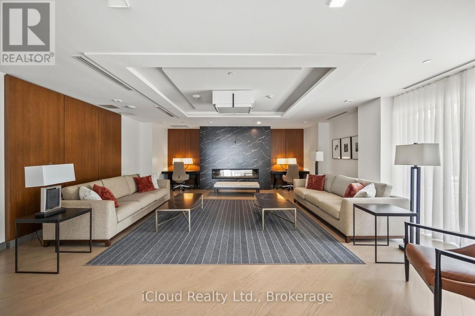 354 - 1575 Lakeshore Road W, Mississauga, Ontario  L5J 0B1 - Photo 4 - W12977916