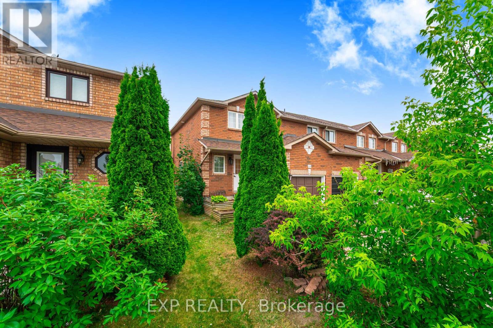 145 Courtney Crescent, Barrie, Ontario  L4N 5T2 - Photo 4 - S12978568