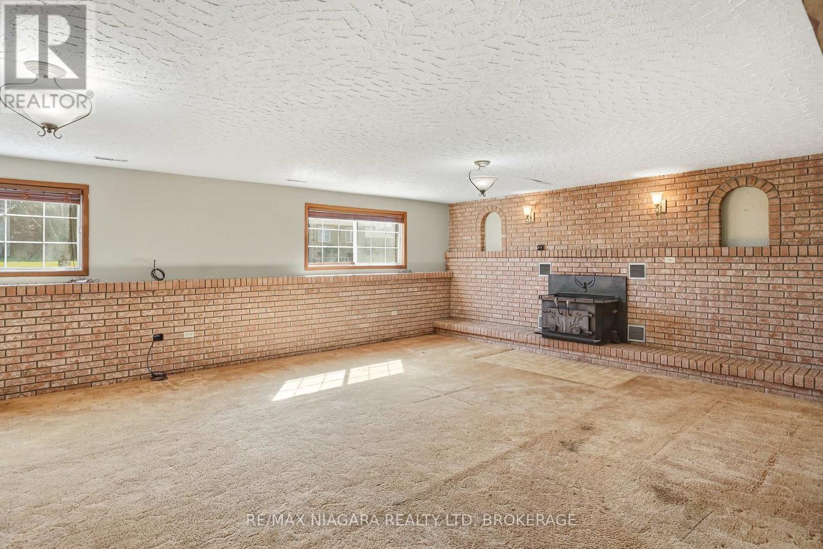 5035 Pettit Avenue, Niagara Falls, Ontario  L2E 7B8 - Photo 20 - X12975188