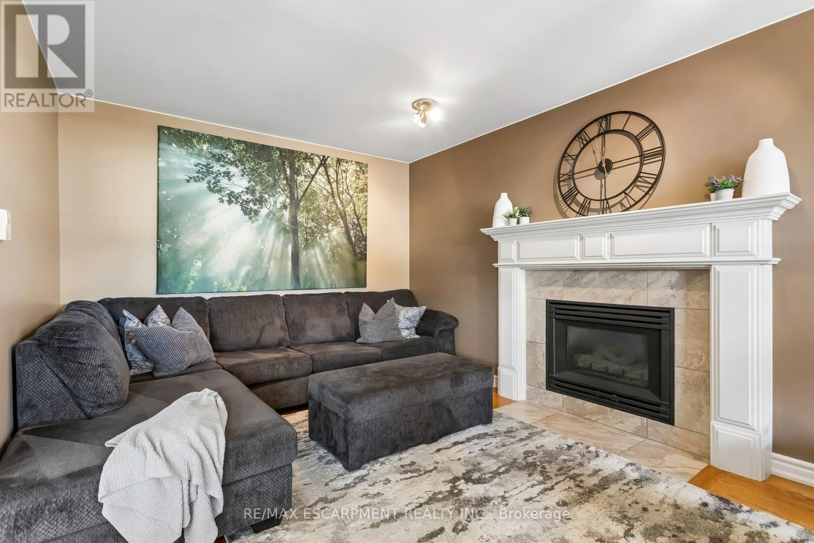 63 Wendell Avenue, Toronto, Ontario  M9N 3K8 - Photo 16 - W12978430