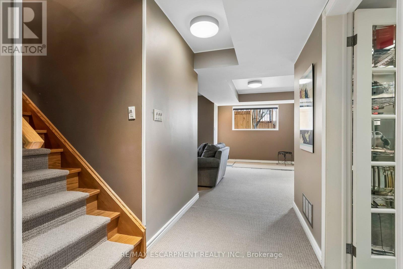 63 Wendell Avenue, Toronto, Ontario  M9N 3K8 - Photo 38 - W12978430