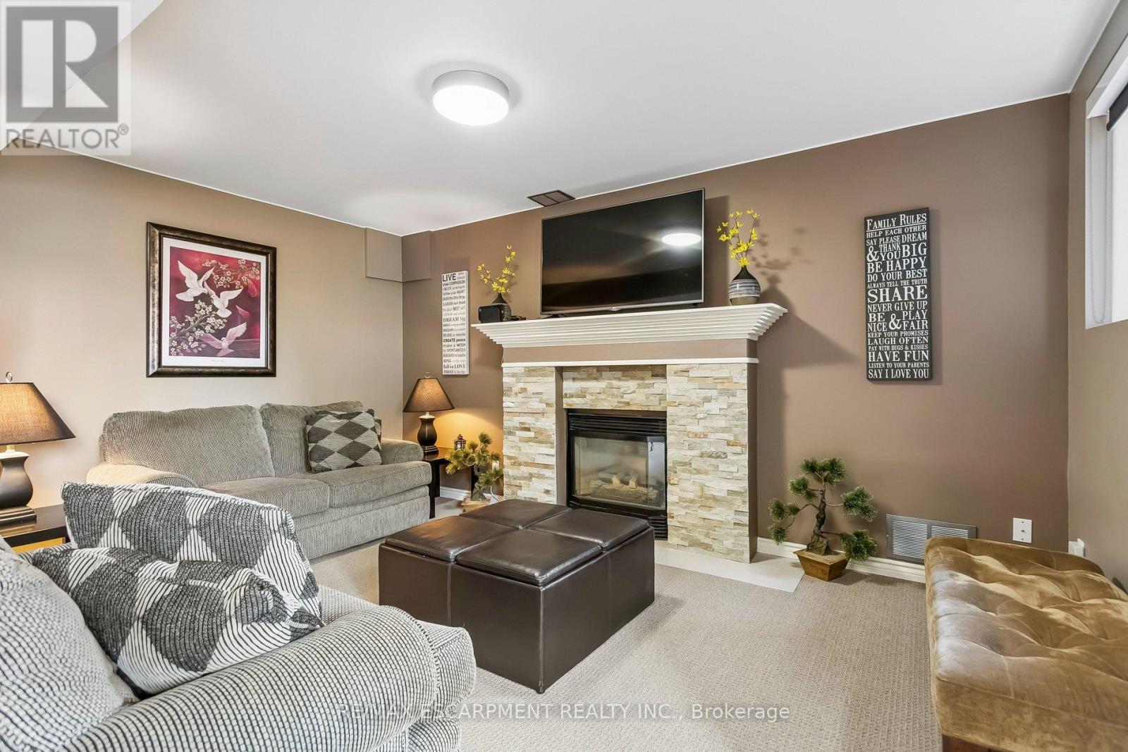 63 Wendell Avenue, Toronto, Ontario  M9N 3K8 - Photo 40 - W12978430