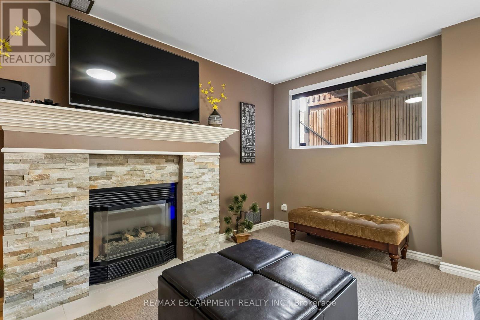 63 Wendell Avenue, Toronto, Ontario  M9N 3K8 - Photo 41 - W12978430