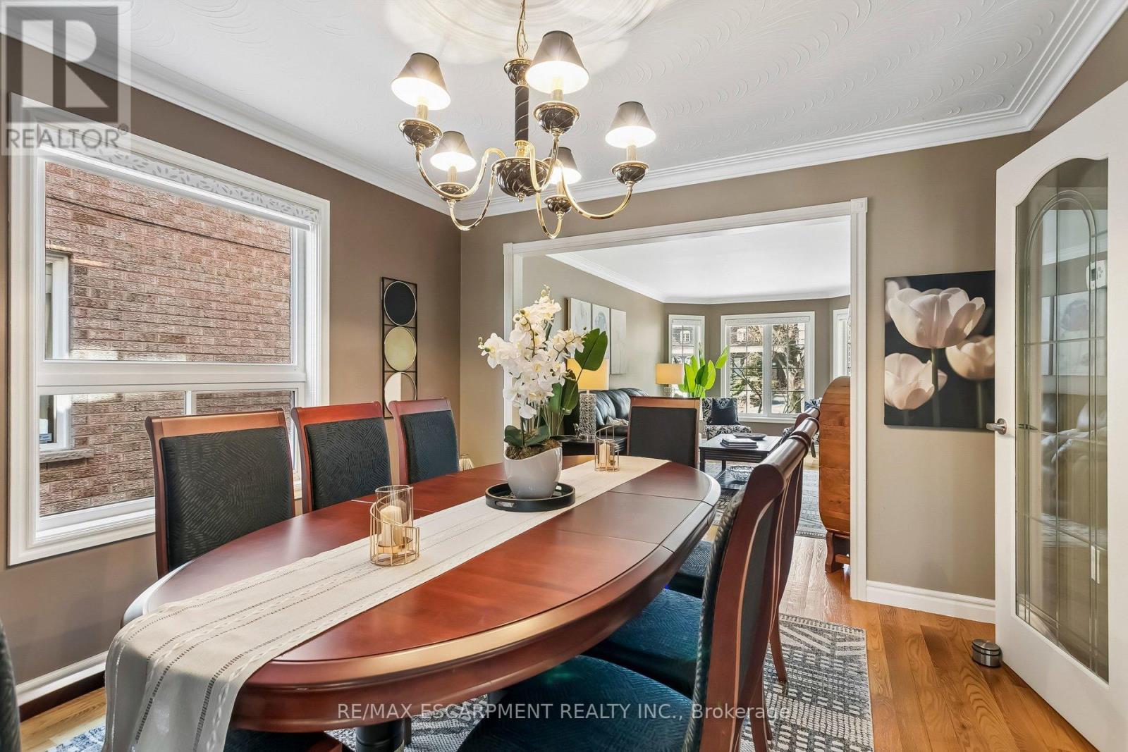 63 Wendell Avenue, Toronto, Ontario  M9N 3K8 - Photo 9 - W12978430