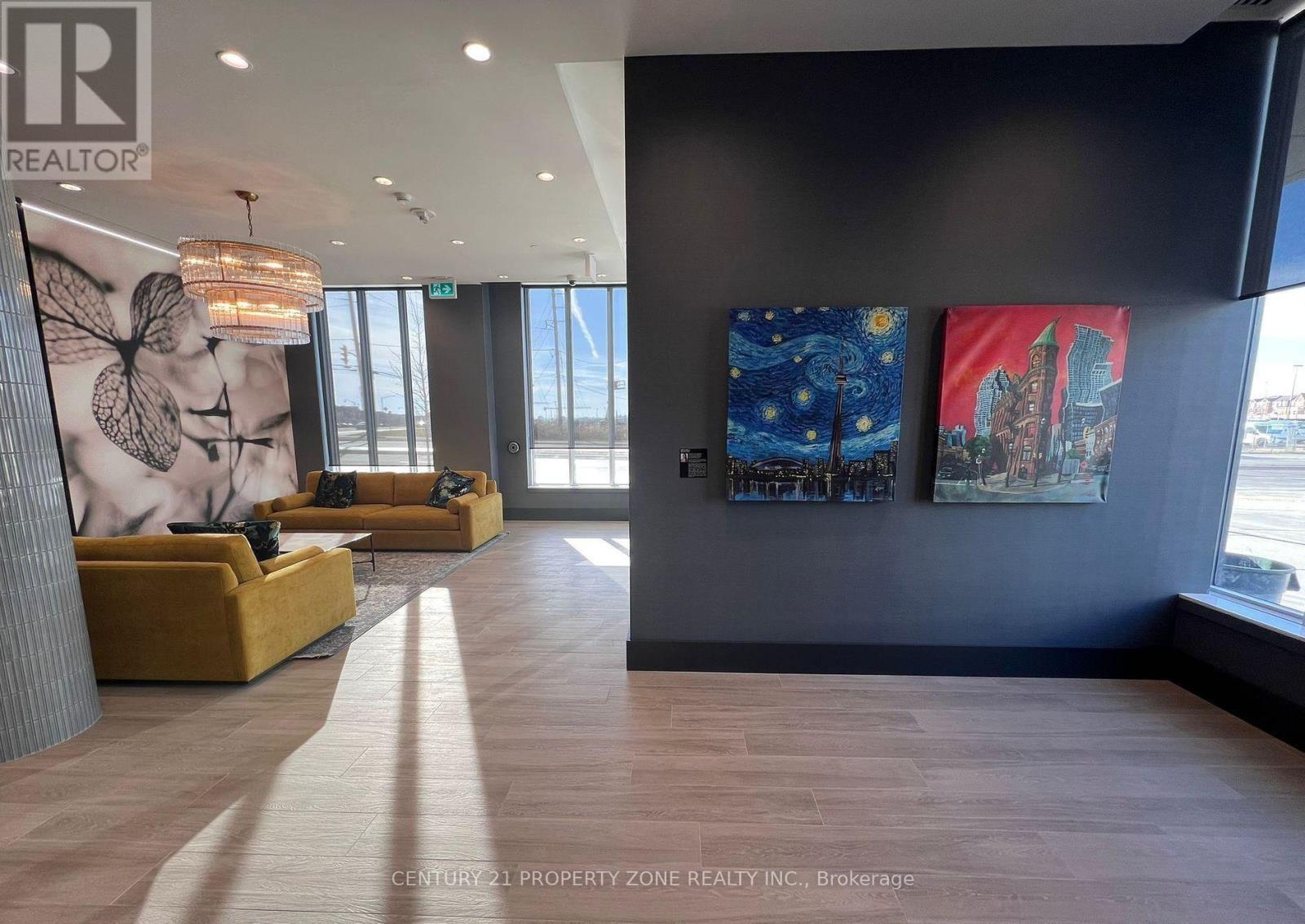 101 - 10 Lagerfield Drive, Brampton, Ontario  L7A 5L3 - Photo 3 - W12978436