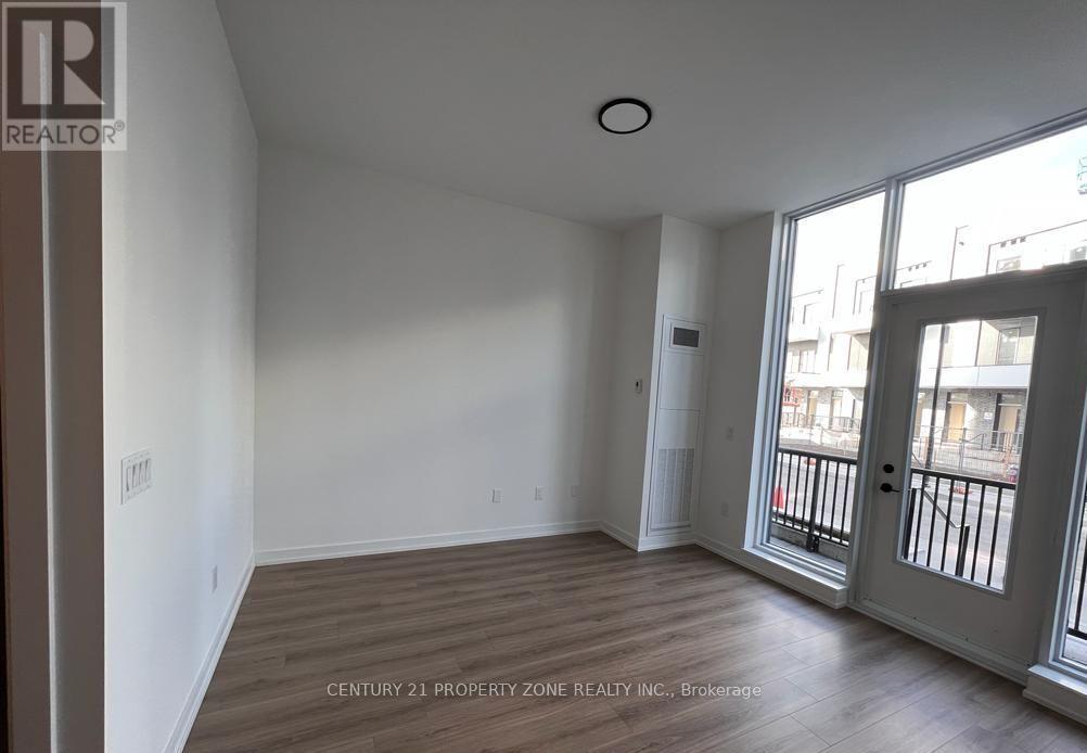 101 - 10 Lagerfield Drive, Brampton, Ontario  L7A 5L3 - Photo 6 - W12978436