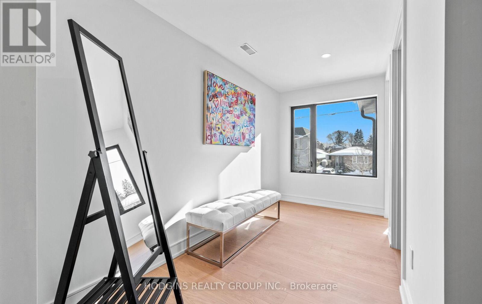 855 Tenth Street, Mississauga, Ontario  L5E 1S7 - Photo 18 - W12978442