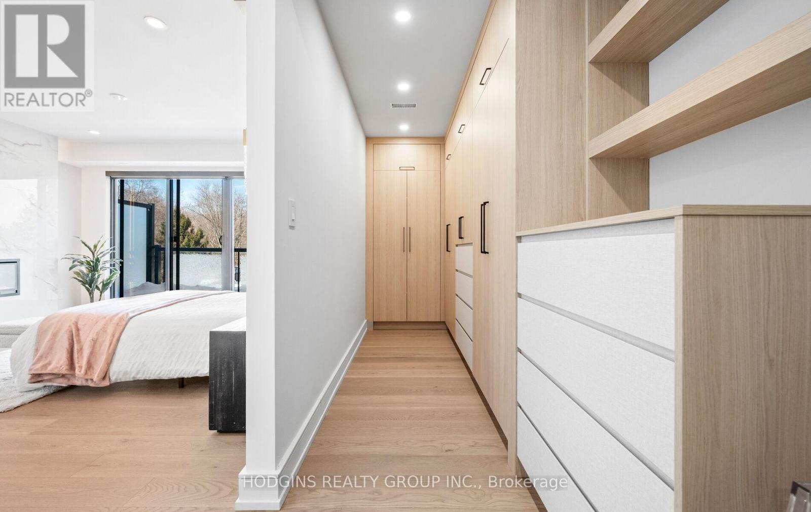 855 Tenth Street, Mississauga, Ontario  L5E 1S7 - Photo 29 - W12978442