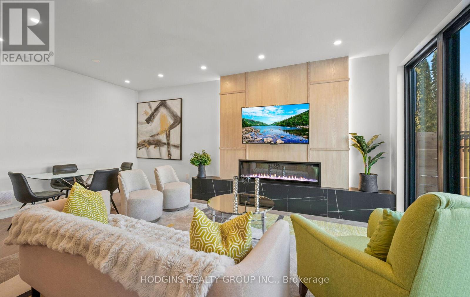 855 Tenth Street, Mississauga, Ontario  L5E 1S7 - Photo 5 - W12978442