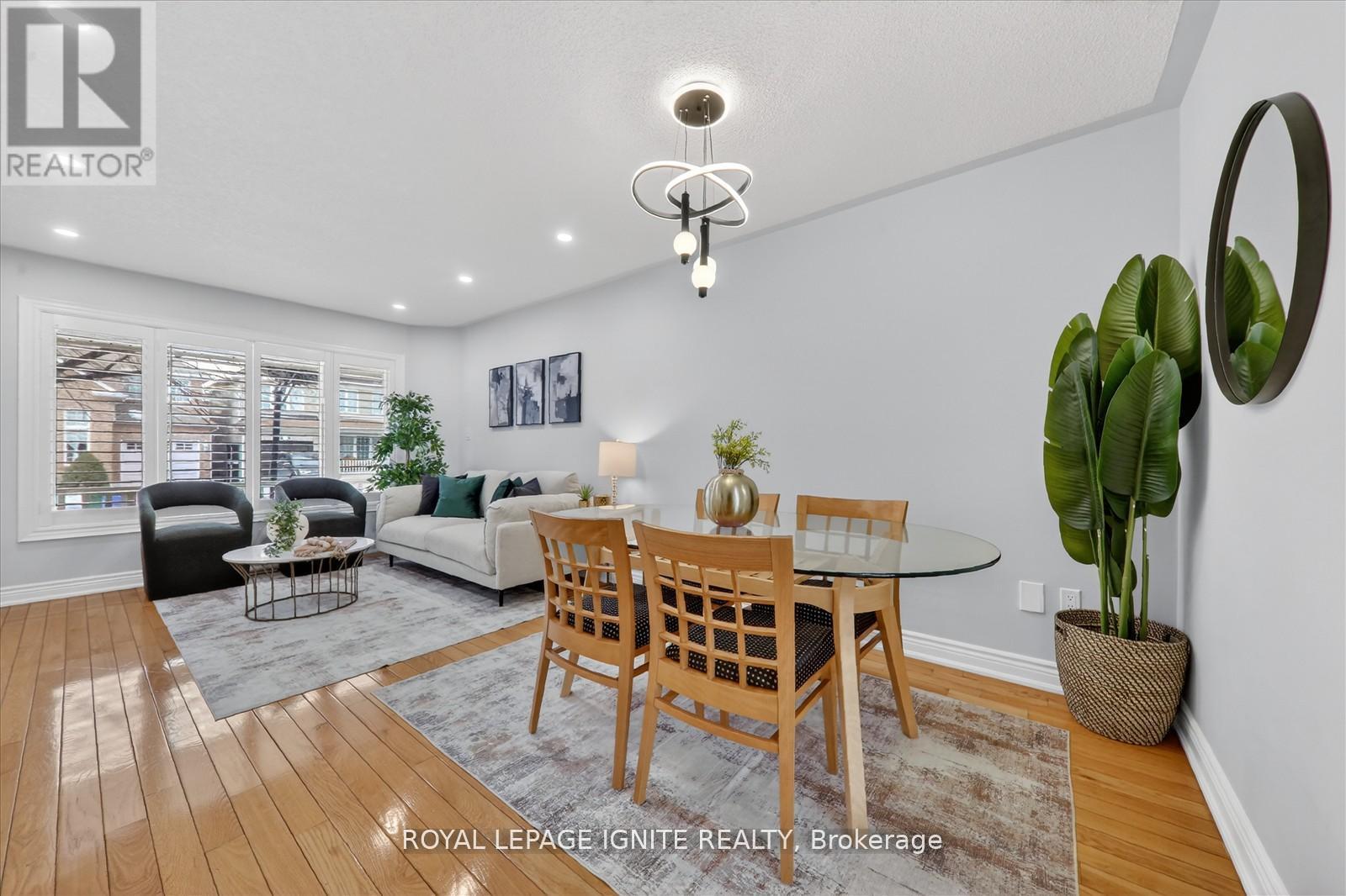 1332 Sagewood Crescent, Oakville, Ontario  L6M 4A4 - Photo 15 - W12978444