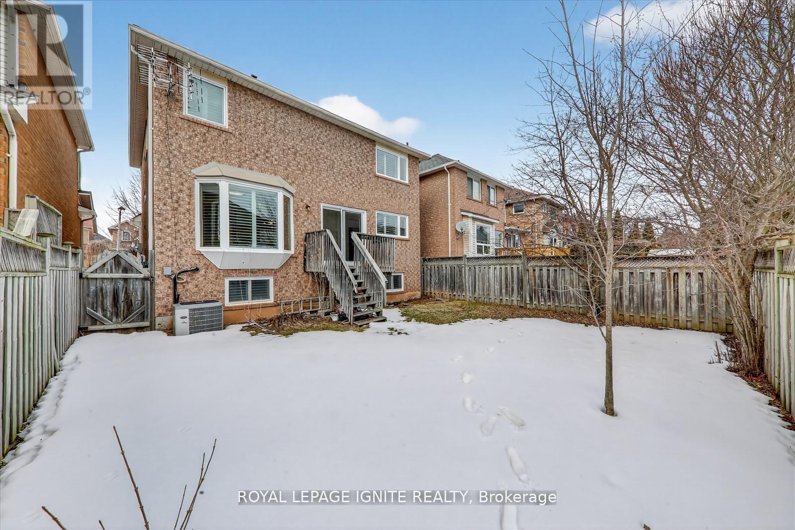 1332 Sagewood Crescent, Oakville, Ontario  L6M 4A4 - Photo 37 - W12978444