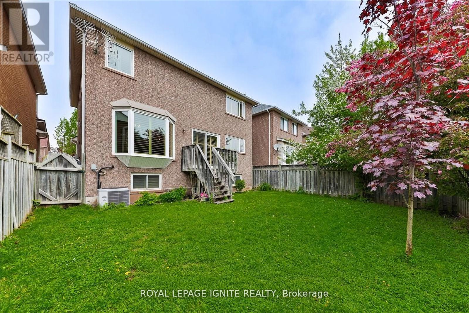 1332 Sagewood Crescent, Oakville, Ontario  L6M 4A4 - Photo 38 - W12978444