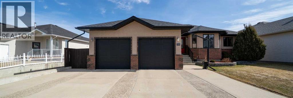 158 Sunrise Road Sw, Medicine Hat, Alberta  T1B 4S1 - Photo 1 - A2296134