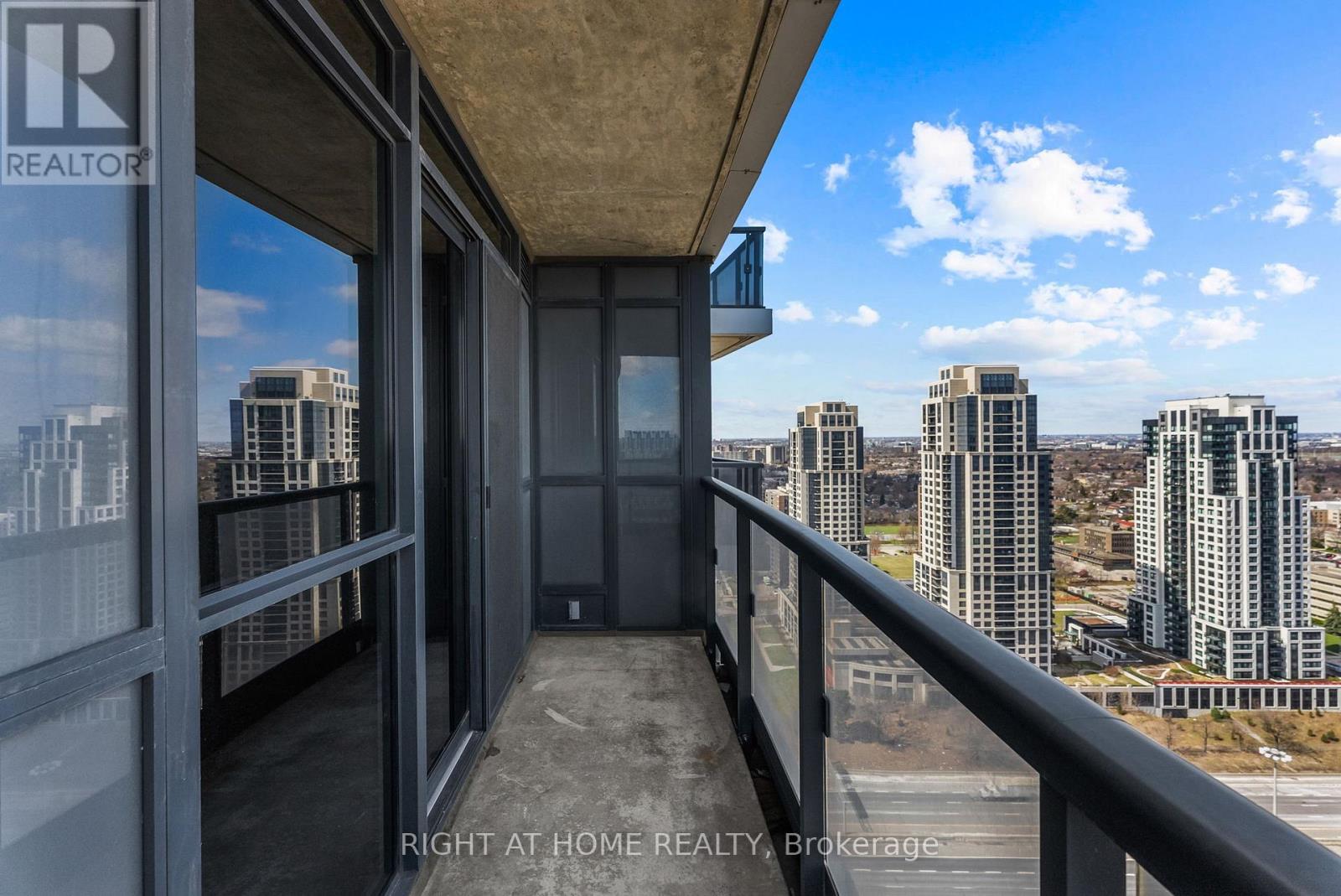 2801 - 5 Valhalla Inn Road, Toronto, Ontario  M9B 0B1 - Photo 15 - W12978462