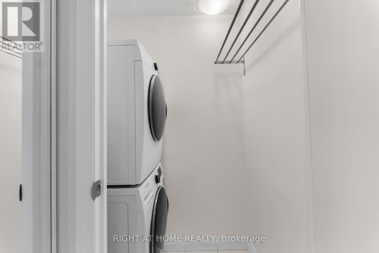 2801 - 5 Valhalla Inn Road, Toronto, Ontario  M9B 0B1 - Photo 27 - W12978462