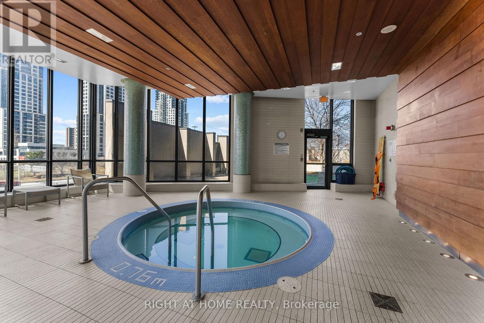 2801 - 5 Valhalla Inn Road, Toronto, Ontario  M9B 0B1 - Photo 30 - W12978462