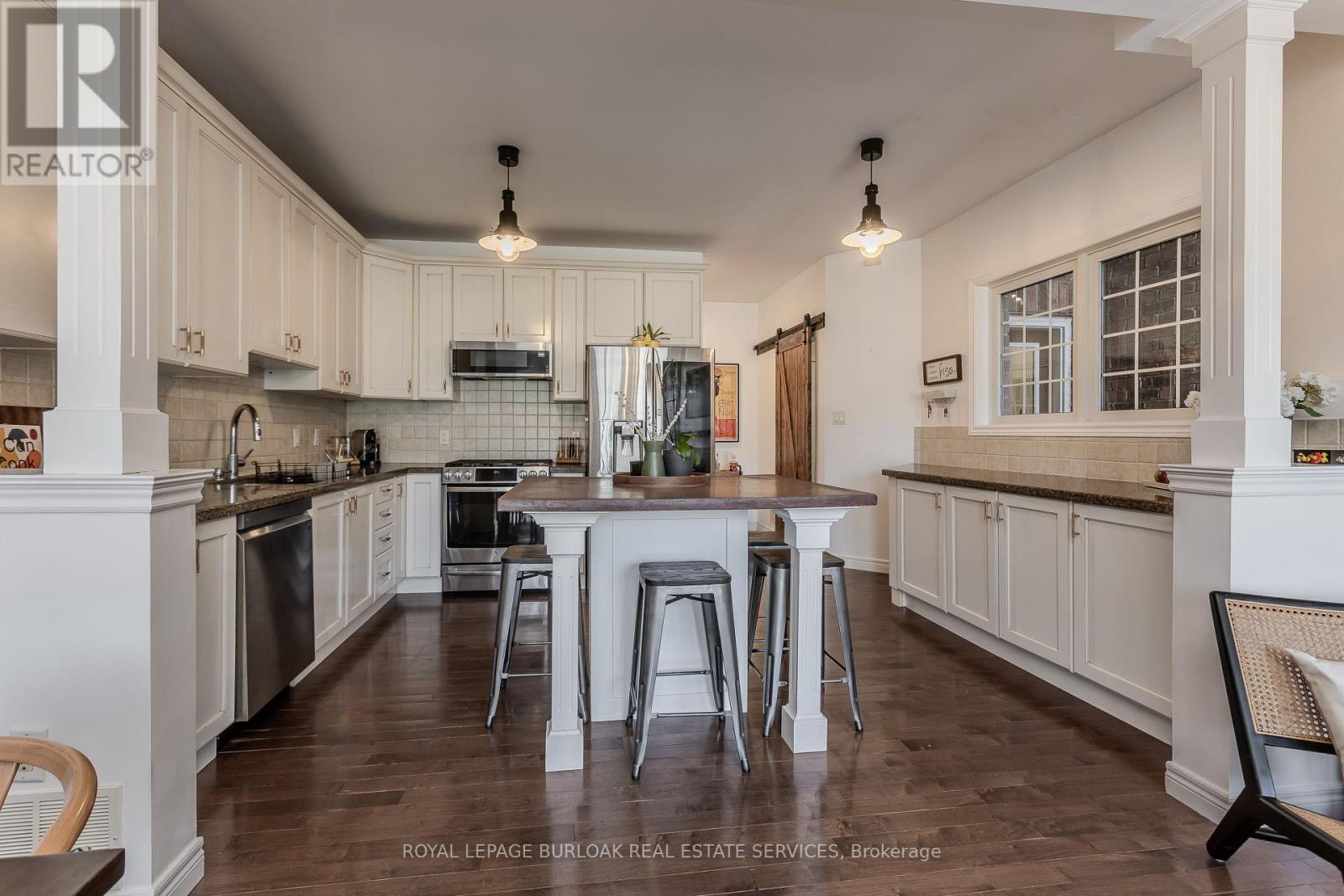 2121 Prospect Street, Burlington, Ontario  L7R 1Z2 - Photo 12 - W12978510