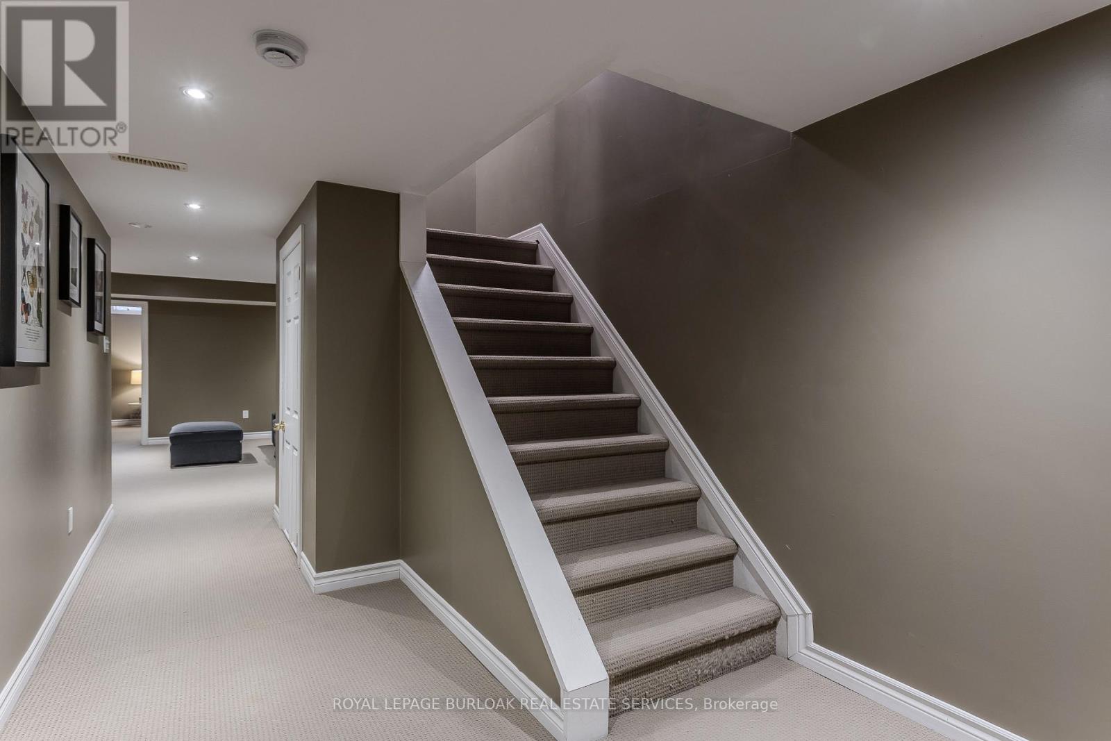 2121 Prospect Street, Burlington, Ontario  L7R 1Z2 - Photo 19 - W12978510