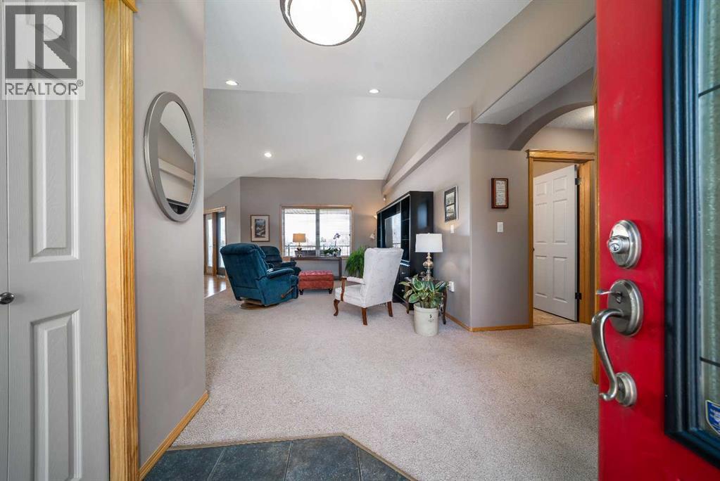 158 Sunrise Road Sw, Medicine Hat, Alberta  T1B 4S1 - Photo 5 - A2296134