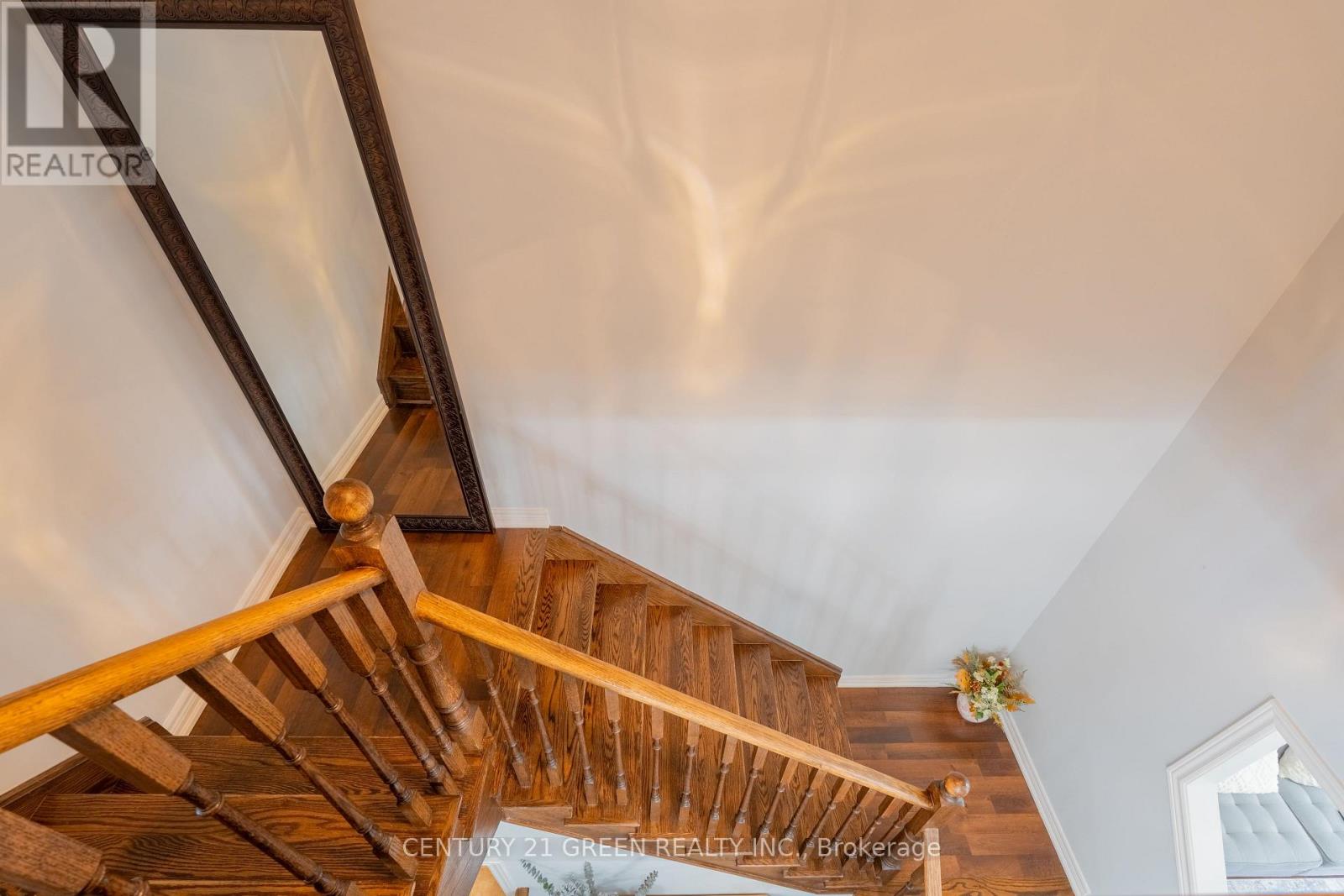 3243 Stoney Crescent, Mississauga, Ontario  L5M 0V4 - Photo 21 - W12978600