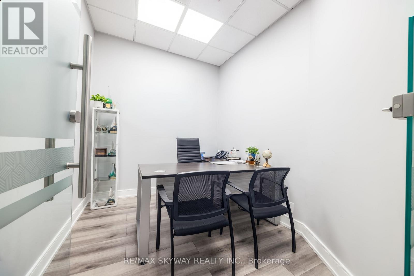 9 - 2565 Steeles Avenue E, Brampton, Ontario  L6T 4L6 - Photo 19 - W12978604