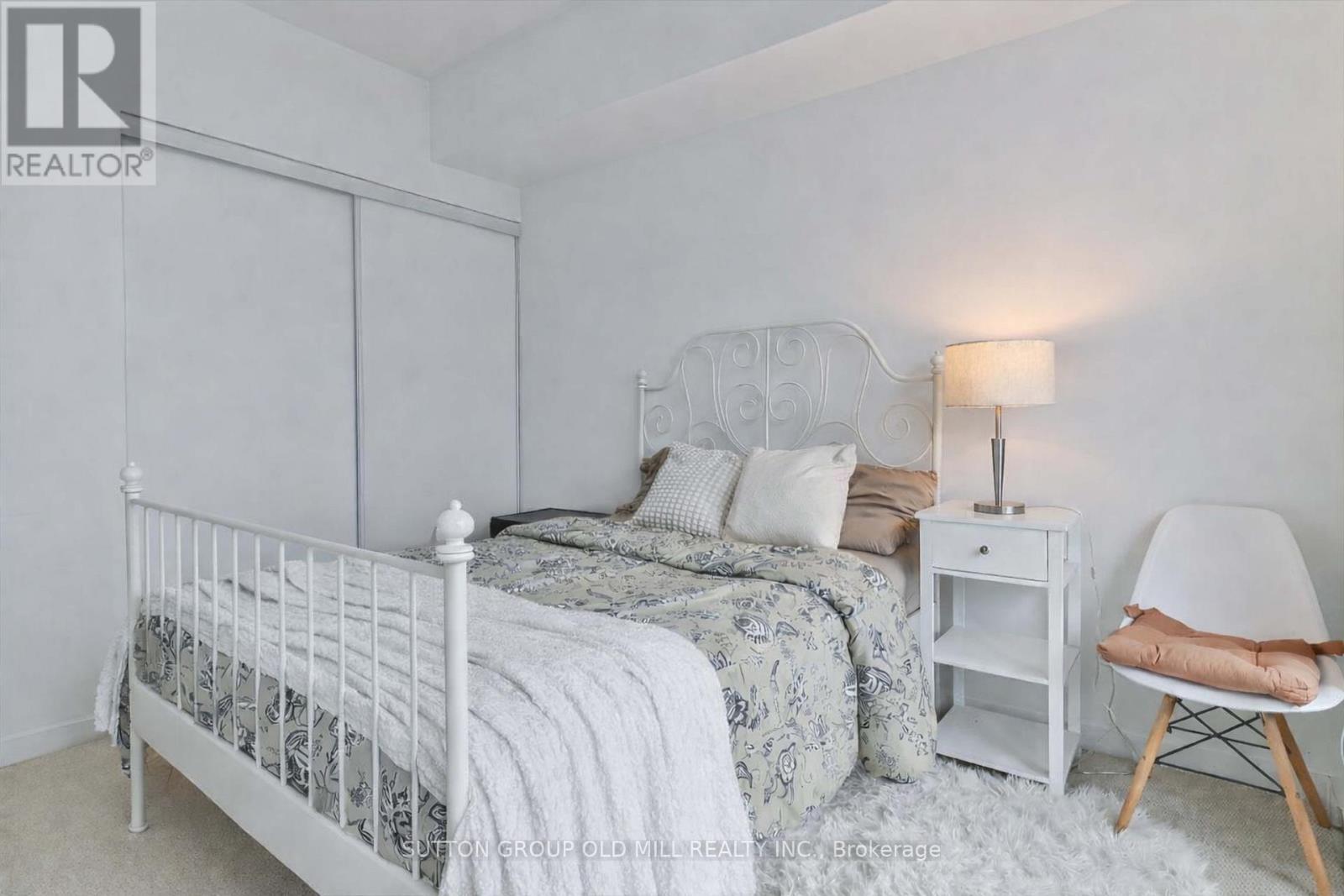 2109 - 105 The Queensway, Toronto, Ontario  M6S 5B5 - Photo 2 - W12978628