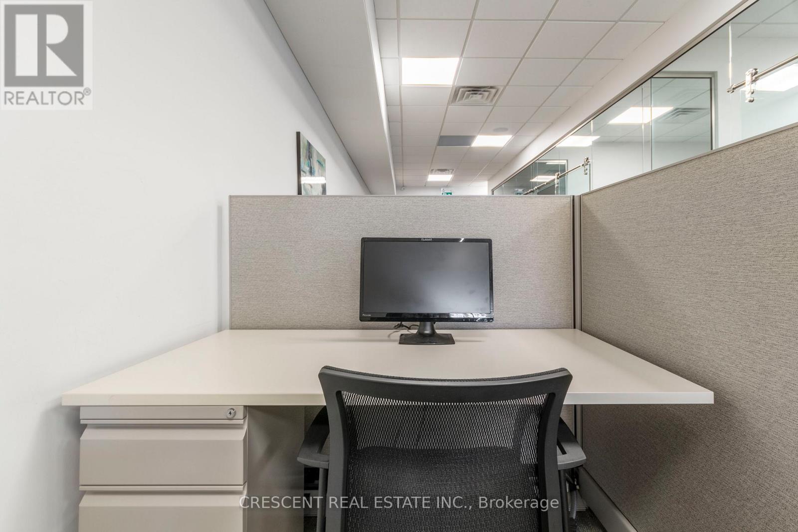 Cubicle 3 - 347 Jane Street, Toronto, Ontario  M6S 3Z3 - Photo 14 - W12978678