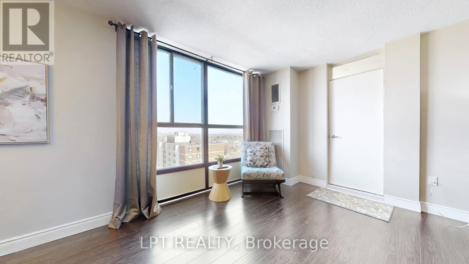 1503 - 3170 Kirwin Avenue, Mississauga, Ontario  L5A 3R1 - Photo 14 - W12978690