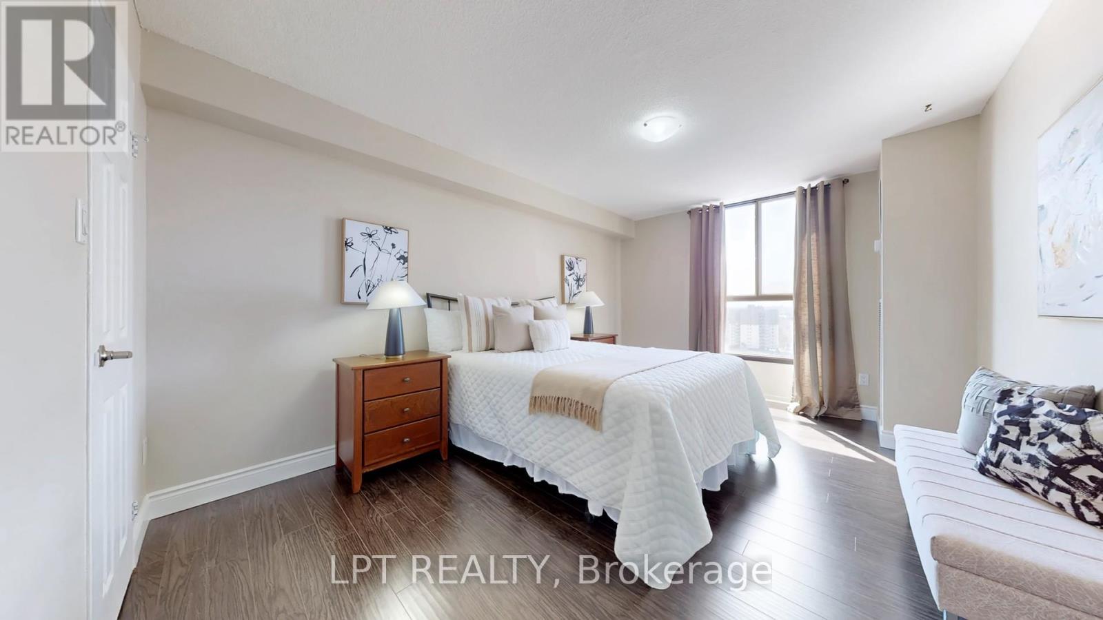 1503 - 3170 Kirwin Avenue, Mississauga, Ontario  L5A 3R1 - Photo 24 - W12978690