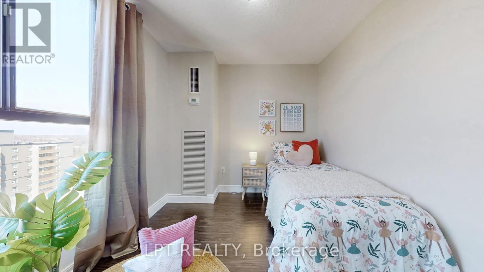 1503 - 3170 Kirwin Avenue, Mississauga, Ontario  L5A 3R1 - Photo 32 - W12978690