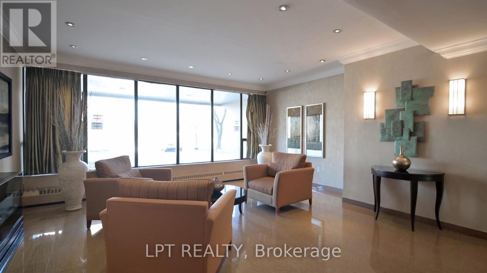 1503 - 3170 Kirwin Avenue, Mississauga, Ontario  L5A 3R1 - Photo 6 - W12978690