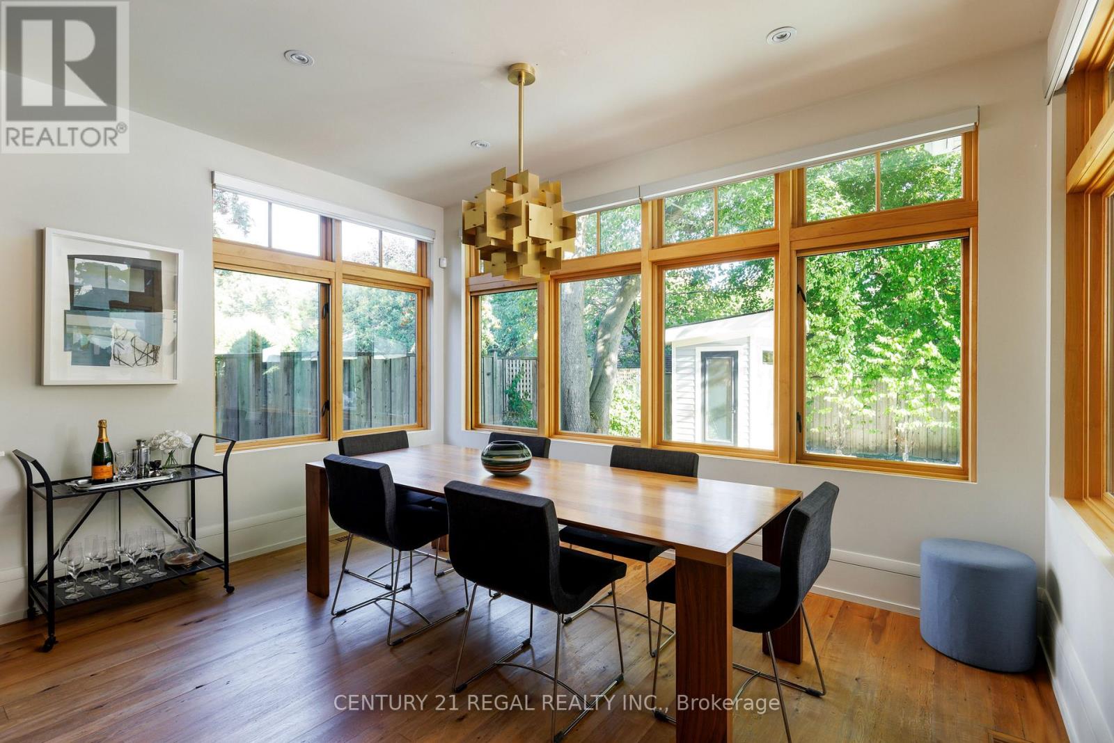 2442 Meadowood Crescent, Oakville, Ontario  L6L 1V6 - Photo 9 - W12978700